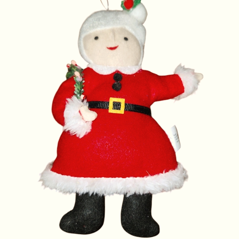 Target Wondershop Felt Mrs. Santa ornament. 2022 tag
